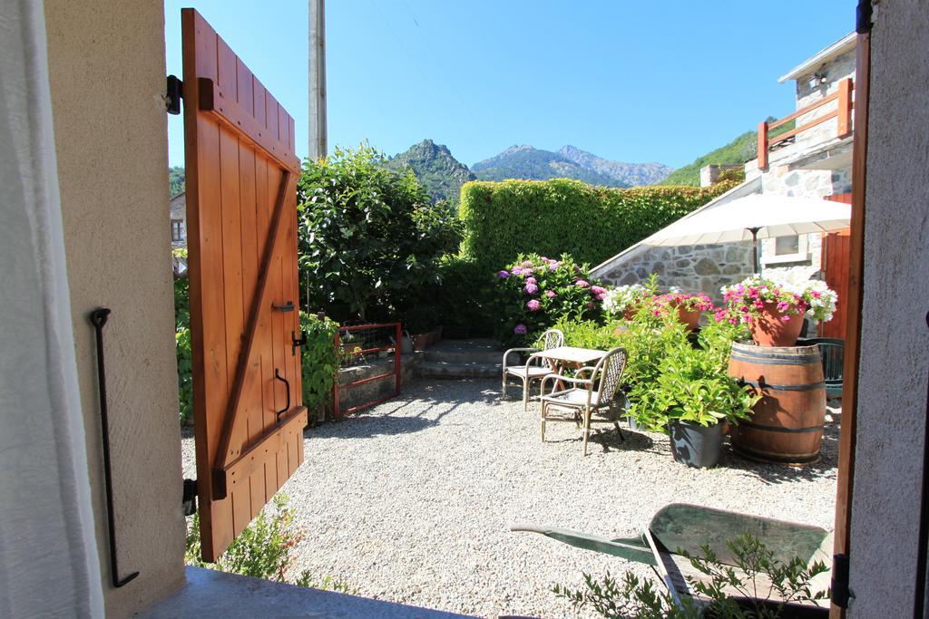 Holiday home Mandria Mountain View Apartments: Centrally Located Patio Corte (Corsica)