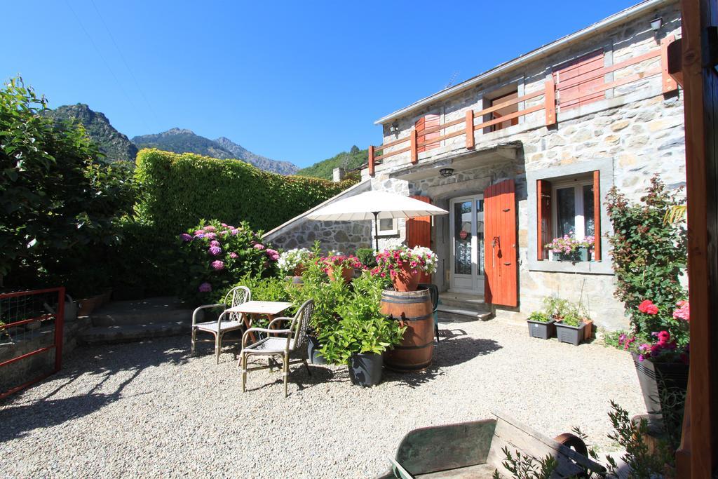 Holiday home Mandria Mountain View Apartments: Centrally Located Patio *