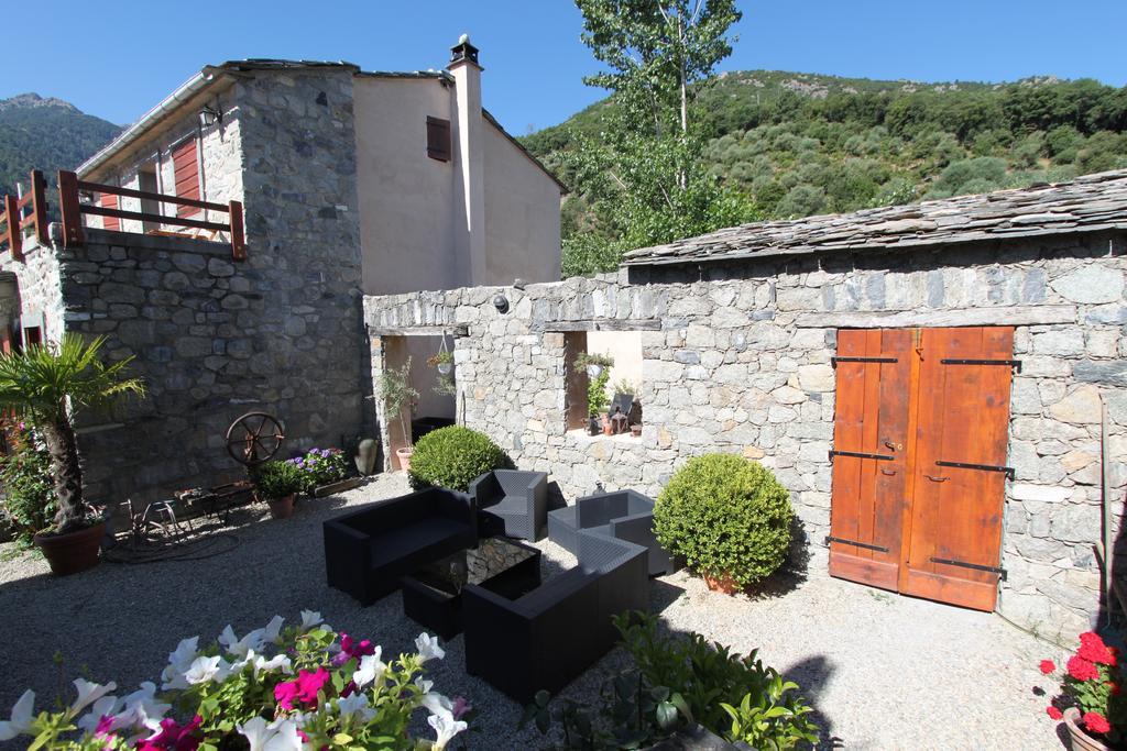 Holiday home Mandria Mountain View Apartments: Centrally Located Patio