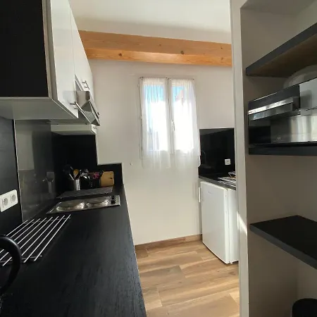 A MANDRIA, appartements avec cuisine 30m2, patio, vue Montagnes et citadelle, 5 minutes à pied du centre ville et des rivières Corte  Exterior foto