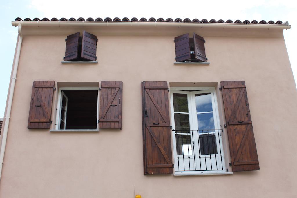 Hébergement de vacances A Mandria, Avec Cuisine 30m2, Patio, Vue Montagnes Et Citadelle, 5 Minutes à Pied Du Centre Et Des Rivières Corte (Corsica)