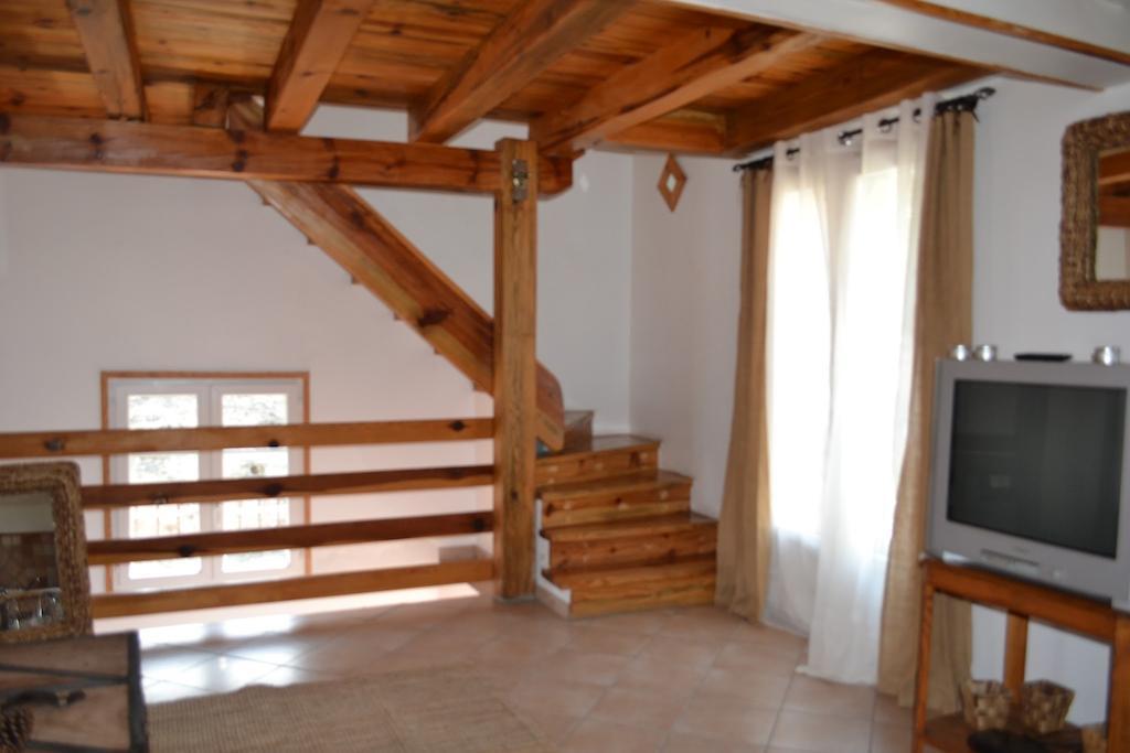 A Mandria, Avec Cuisine 30m2, Patio, Vue Montagnes Et Citadelle, 5 Minutes à Pied Du Centre Et Des Rivières